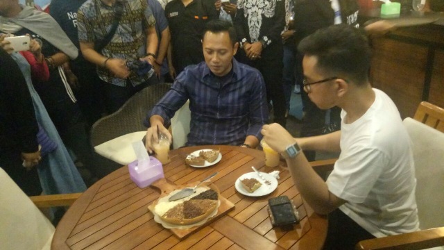 AHY dan Gibran di Markobar Solo