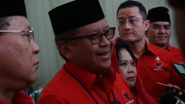 Sekjen PDIP Hasto Kristiyanto di Kantor DPP PKB (Foto: Jamal Ramadhan/kumparan)