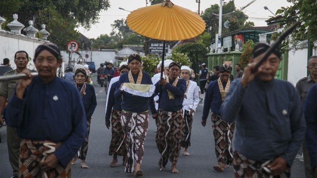 Tradisi Yoso Peksi Burok Keraton Yogyakarta. (Foto: ANTARA FOTO/Hendra Nurdiyansyah)