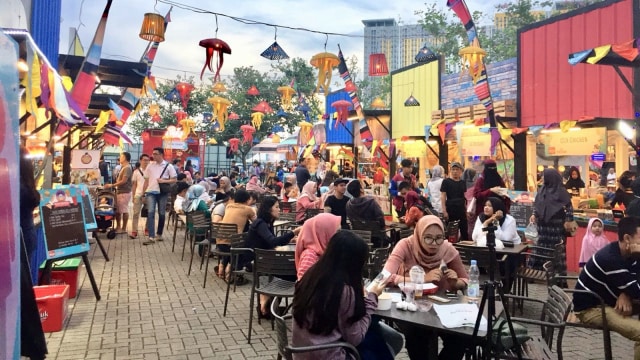 Festival Kuliner di Pasar Senggol.