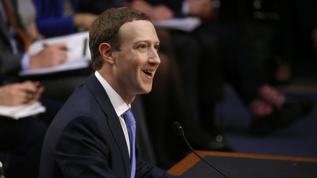 Cerita Jokowi Bertemu Mark Zuckerberg: Orang Bisa Beli Lahan hingga Mal Virtual (13152)