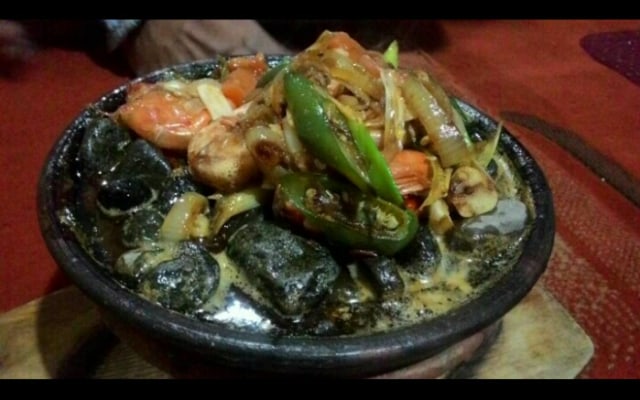 Makan Udang Rebus Batu di Brebes, Tanpa Khawatir Kolesterol dan Alergi
