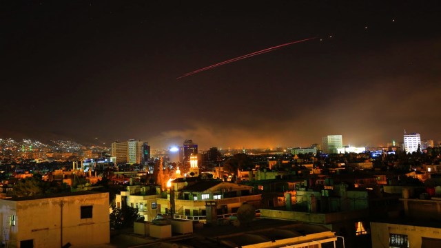 Serangan di Damaskus, Suriah (Foto: AP Photo/Hassan Ammar)
