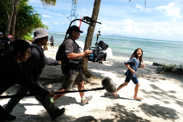 com-Salah satu adegan syuting 'Kulari ke Pantai' (Foto: Pemkab Banyuwangi)