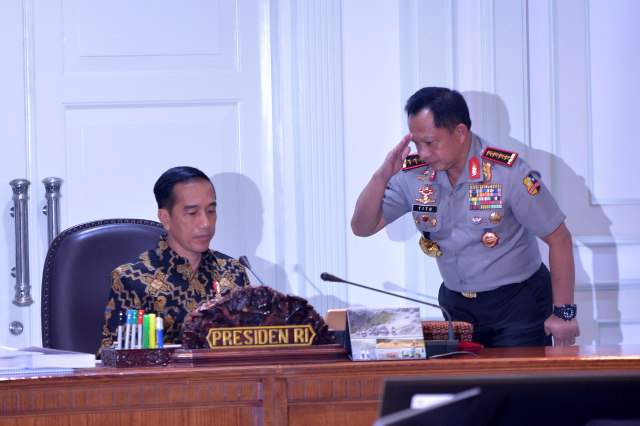 Presiden Jokowi dan Kapolri Tito Karnavian (Foto: ANTARA FOTO/Wahyu Putro)