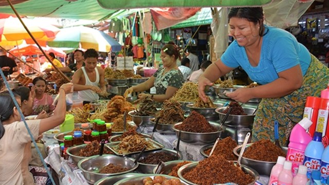 Ilustrasi tempat makan di Myanmar. (Foto: Flickr/ENERGETIX)