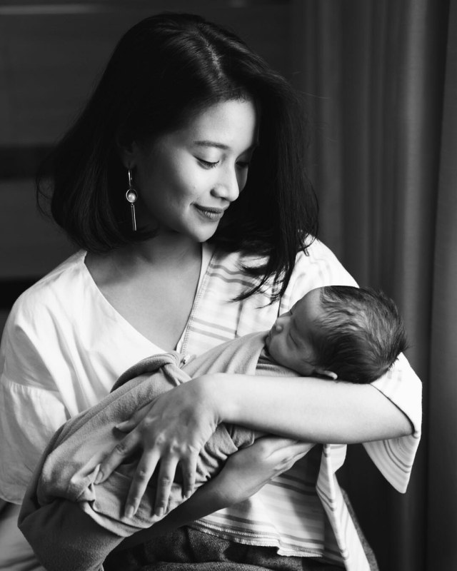 Siti Adira Kania, Anak Ikke Nurjanah (Foto: dok Instagram @adirakania)