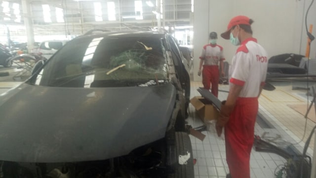 Perwakilan Jurnalis di Indonesia Kunjungi Cabang Auto2000 Pasar Kemis dan Auto2000 BSD City (1)
