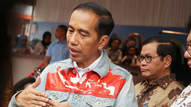 Presiden Joko Widodo di IIMS 2018 (Foto:  Puti Cinintya Arie Safitri/kumparan)