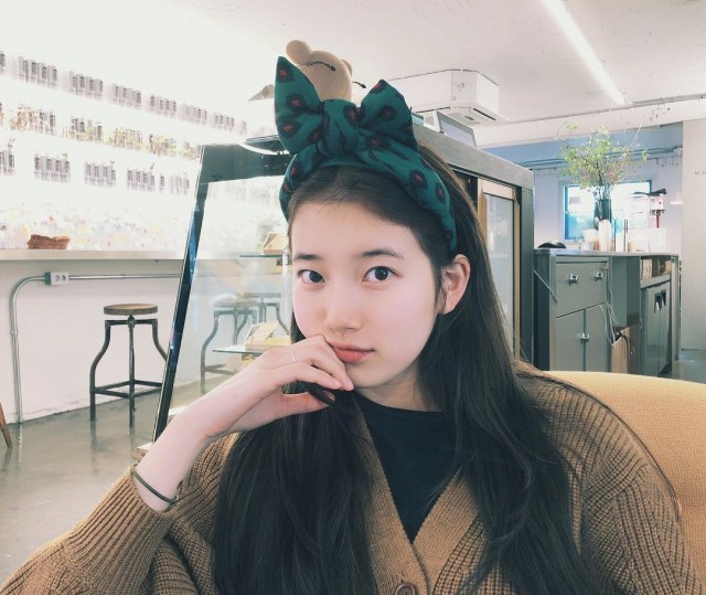Bae Suzy (Foto: Instagram @skuukzky)