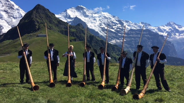 Menengok Demokrasi dan Kemajemukan di Swiss (3)