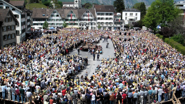 Menengok Demokrasi dan Kemajemukan di Swiss (4)