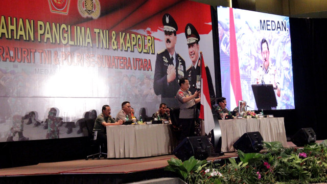 Kunjungan Panglima TNI dan Kapolri di Sumut. (Foto: Ade Nurhaliza/kumparan)
