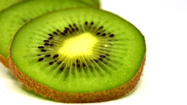 Ilustrasi buah kiwi. Foto: Pixabay  