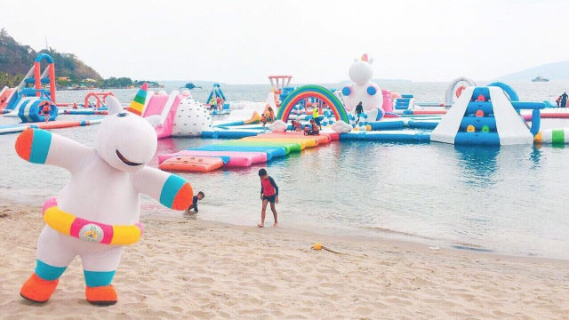 Inflatable Island di Filipina (Foto: Instagram/@inflatableisland)