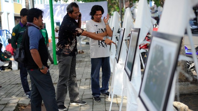 Kritik kerusakan hutan lewat foto di Aceh. (Foto: Zuhri Noviandi/kumparan)