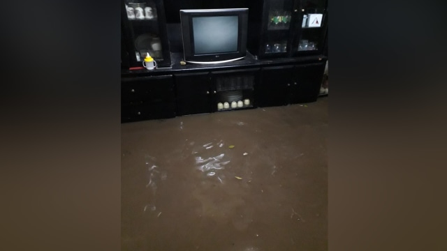 Banjir Bandang di Pasteur, Bandung (Foto: Dok.Damkar Bandung)