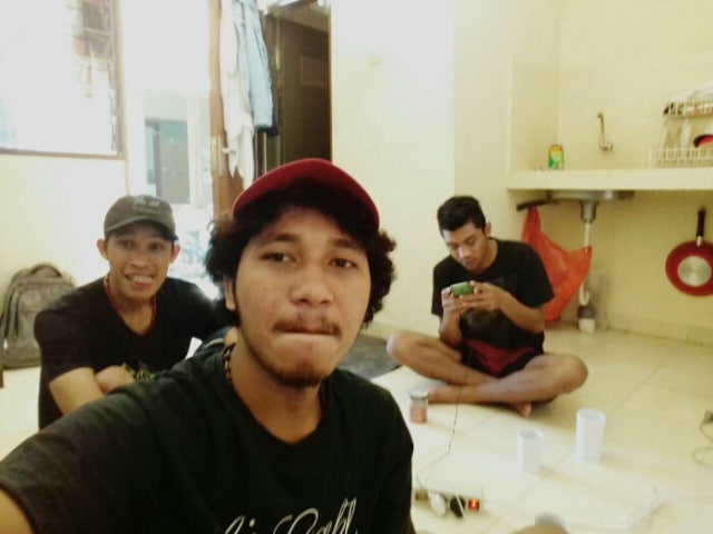 Malam minggu " sudah senior" 😂😂 (1)