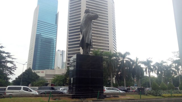 Patung Jenderal Sudirman sudah tidak bolong. (Foto: Ainul Qalbi/kumparan)