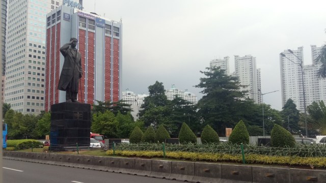 Patung Jenderal Sudirman sudah tidak bolong. (Foto: Ainul Qalbi/kumparan)