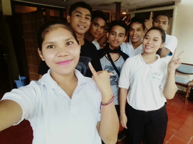Awal pekan.