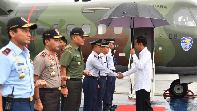 Jokowi akan tinjau penanganan gempa Banjarnegara. (Foto: Biro Pers Setpres/Laily Rachev)