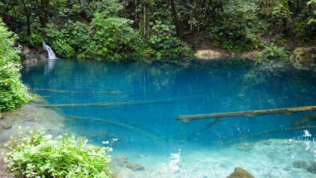 Keindahan Danau Kaco. (Foto: Flickr/Rudi Hartono)