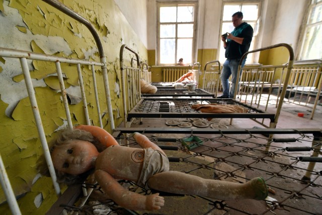 Wisata Kota Hantu Chernobyl. (Foto: AFP/Sergei Supinsky)
