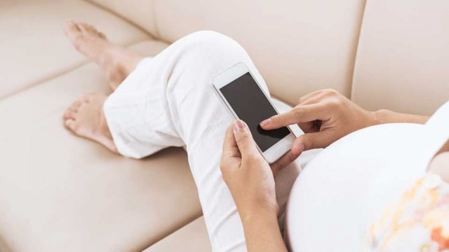 Ibu Hamil Wajib Jauhi Gadget, Kenapa?