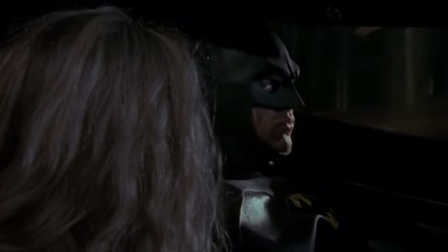 Batman versi Michael Keaton (Foto: Youtube/Top Scene4u)