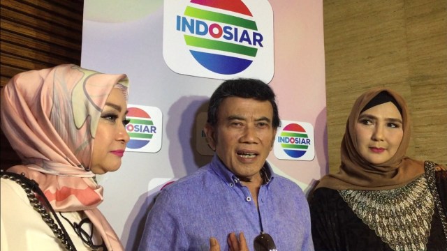 Ricca Rachim, Rhoma Irama, Yati Octavia. (Foto: Maria Gabrielle Putrinda/kumparan)