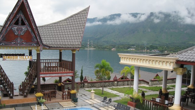 Villa di Tuk Tuk Samosir. (Foto: Flickr/Steel Wool )
