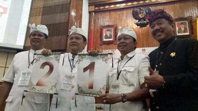 Jelang debat paslon Cagub dan Cawagub Bali. (Foto: Cisilia Agustina Siahaan/kumparan)