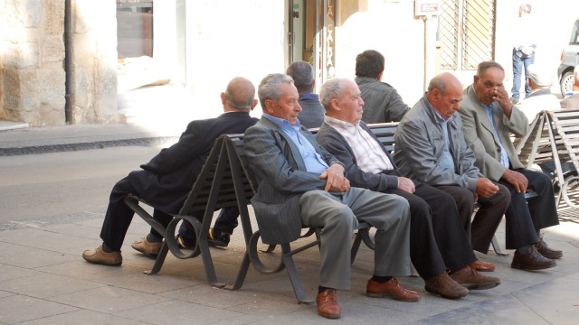 Ilustrasi penduduk usia senja di Italia. (Foto: Pixabay)