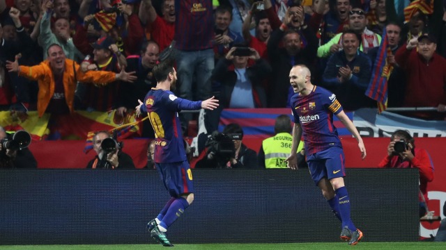 Cannavaro: Saat Orang Lain Melihat Lionel Messi, Saya Mengagumi Andres Iniesta (101921)
