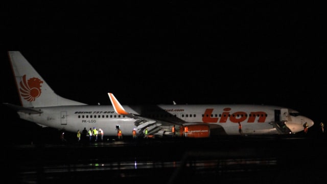 Pesawat Lion Air tergelincir di Gorontalo. (Foto: Antara/Adiwinata Solihin)