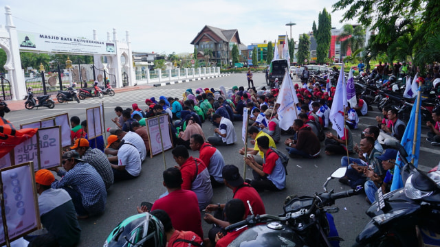 Peringatan May Day di Aceh. (Foto: Zuhri Noviandi/kumparan)