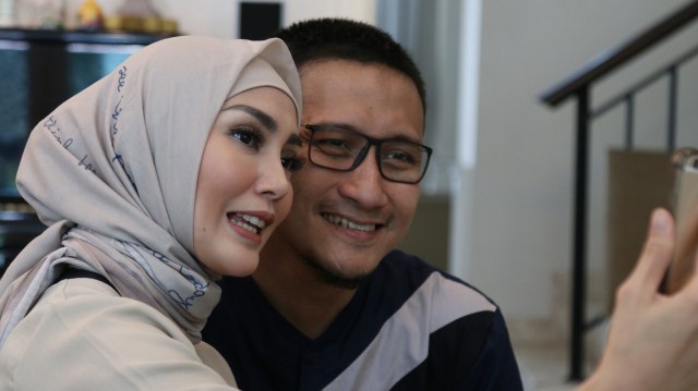 Fenita Arie dan Arie Untung. (Foto: Jafrianto/kumparan)