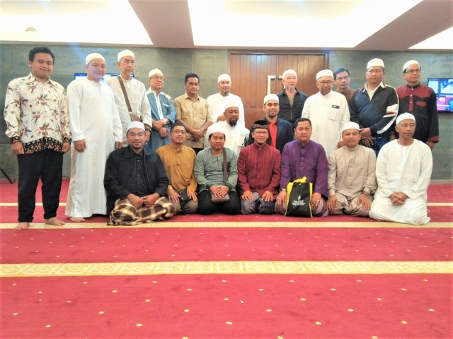 SMP MUTUBOY JALIN SILATURAHMI DENGAN ULAMA MALAYSIA & AA GYM Pemilik Ponpes Darut Tauhid