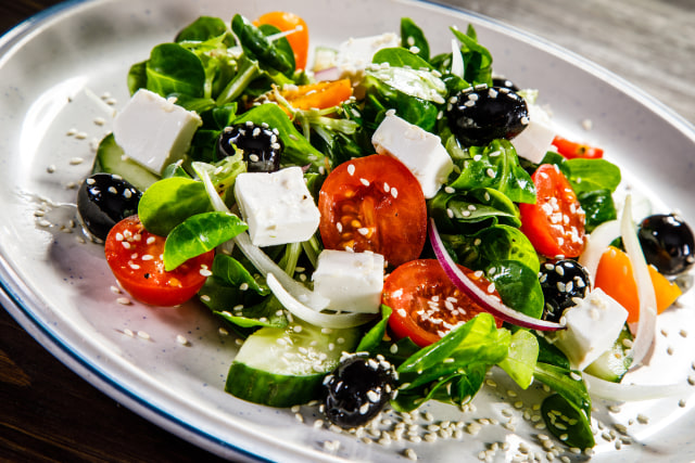Ilustrasi greek salad (Foto: Thinkstock)