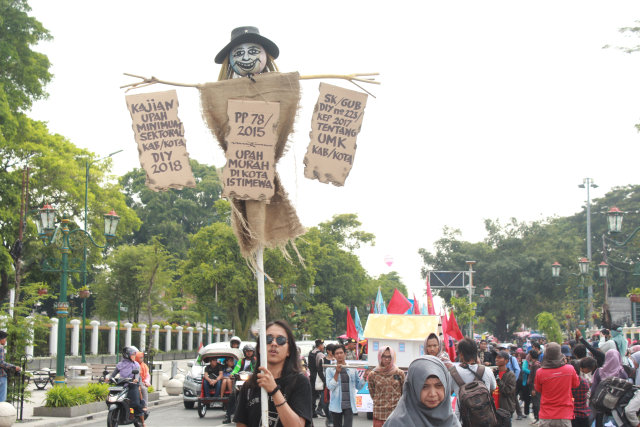 Aliansi Rakyat Pekerja Jogja: Upah Minim Masih Menjadi Penghambat Kesejahteraan (3)