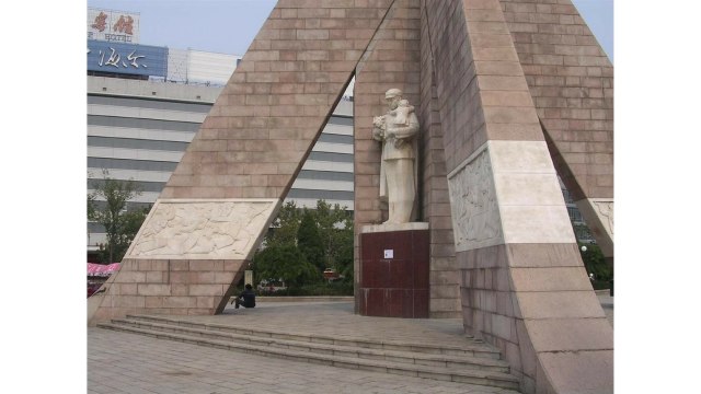 Tangshan Earthquake Memorial (Foto: Wikimedia Commons)