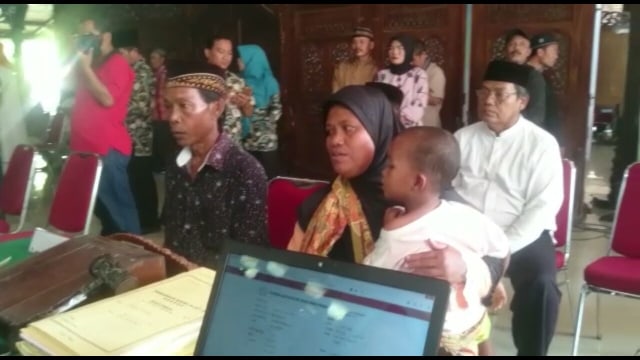 Kisah Pasutri di Brebes 28 Tahun Hidup Tanpa Buku Nikah