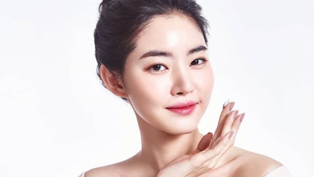 Aktris Hwang Seung-eon. (Foto: Facebook/@YGKPLUS)