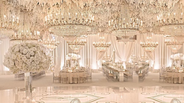 Dekorasi Pernikahan Luxury (Foto: Instagram @janawilliamsphotos_)