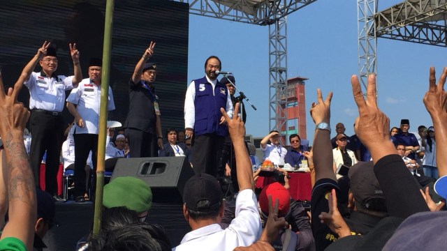 Surya Paloh di kampanye akbar Wali Kota Palembang. (Foto: Andreas Ricky Febrian/kumparan)
