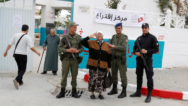 Pemilihan Umum di Tunisia. (Foto: Reuters/Zoubeir Souissi)