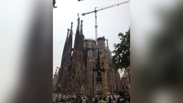Menapak Tilas Karya Gaudí di Barcelona (Foto: Others/Dok. Daniel Chrisendo)