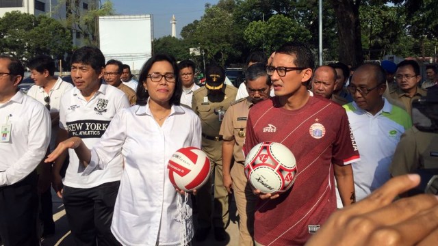 Sri Mulyani dan Sandiaga di Lapangan Banteng. (Foto: Moh Fajri/kumparan)