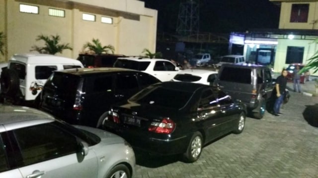 KPK sita 20 mobil terkait kasus Bupati mojokerto. (Foto: Dok. Humas KPK)